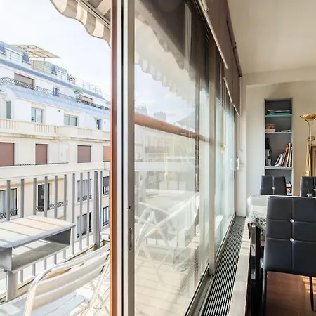 Paul Valery - Spacieux Proche De L'arc De Triomphe Apartment *